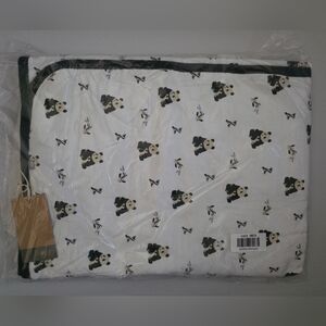 NWT Kyte Baby Baby Blanket in Black and White Zen (Panda) 1.0 Tog 33 in x 33 in